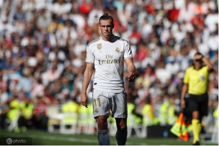  卡利亚里补时绝平，顽强抢下宝贵一分  